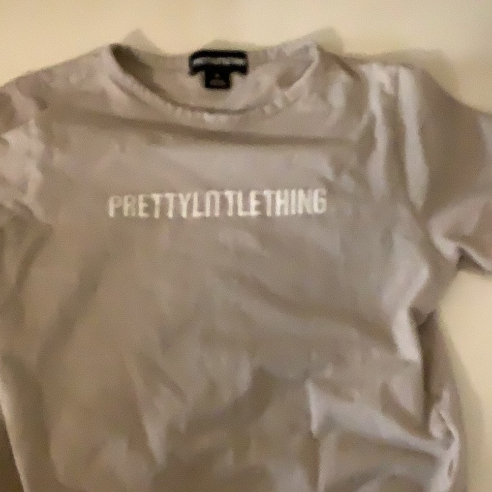 PrettyLittleThing Light Gray Women's Joggers & Bodysuit. Preloved - Picture 4 of 5